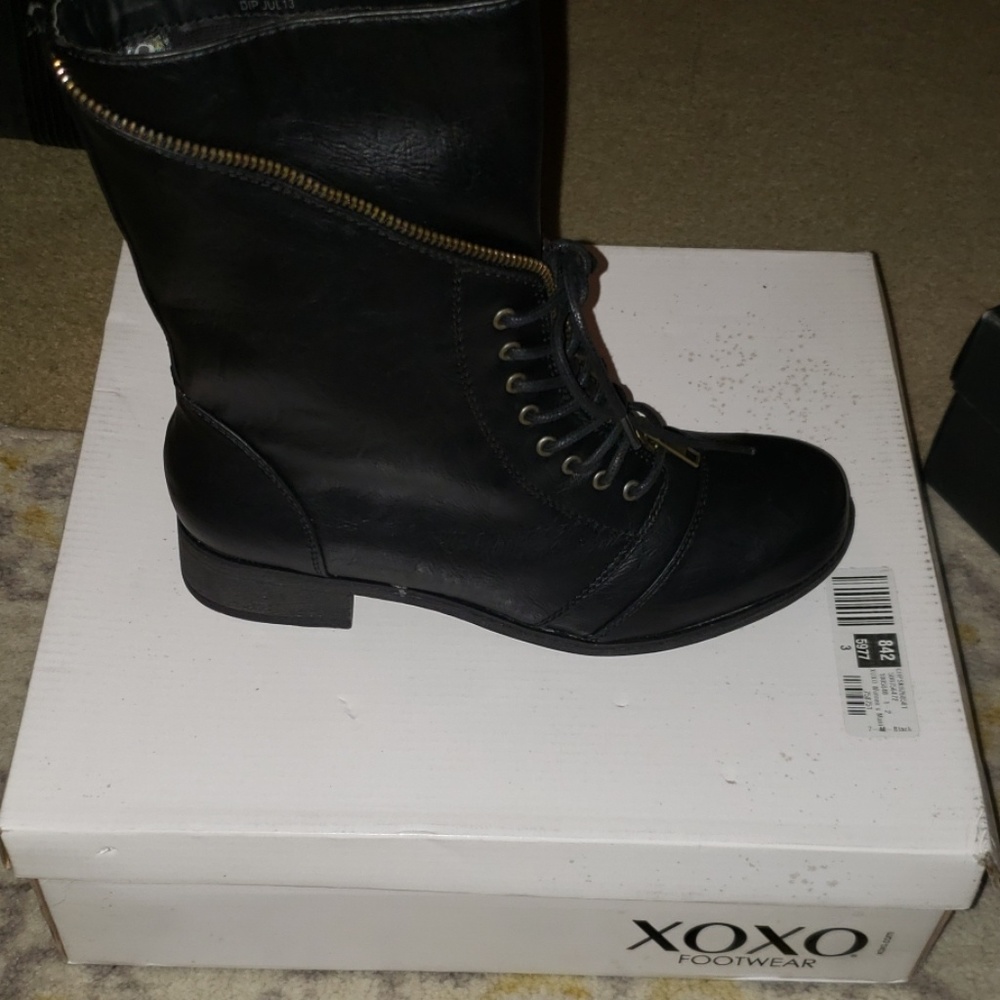 XOXO Mani boots